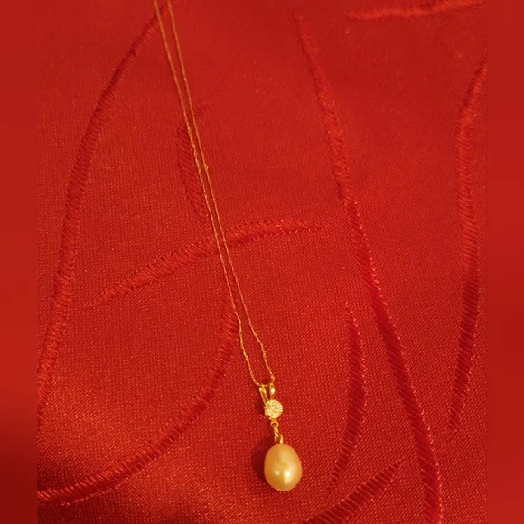 10k Gold pearl necklace - Picture 5 of 16